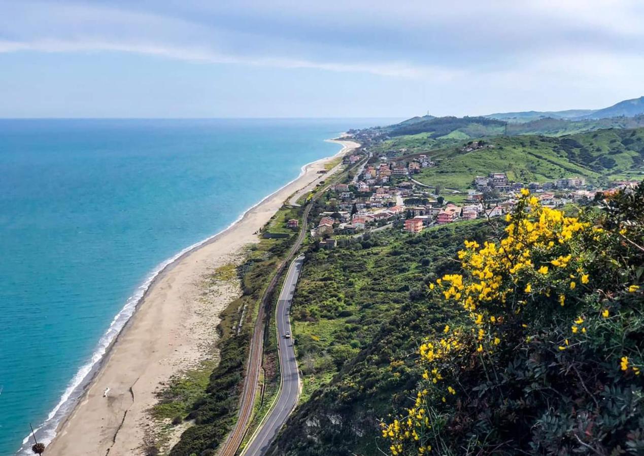 Appartamenti Giusi Con Giardino O Veranda Madonna della Catena Екстер'єр фото